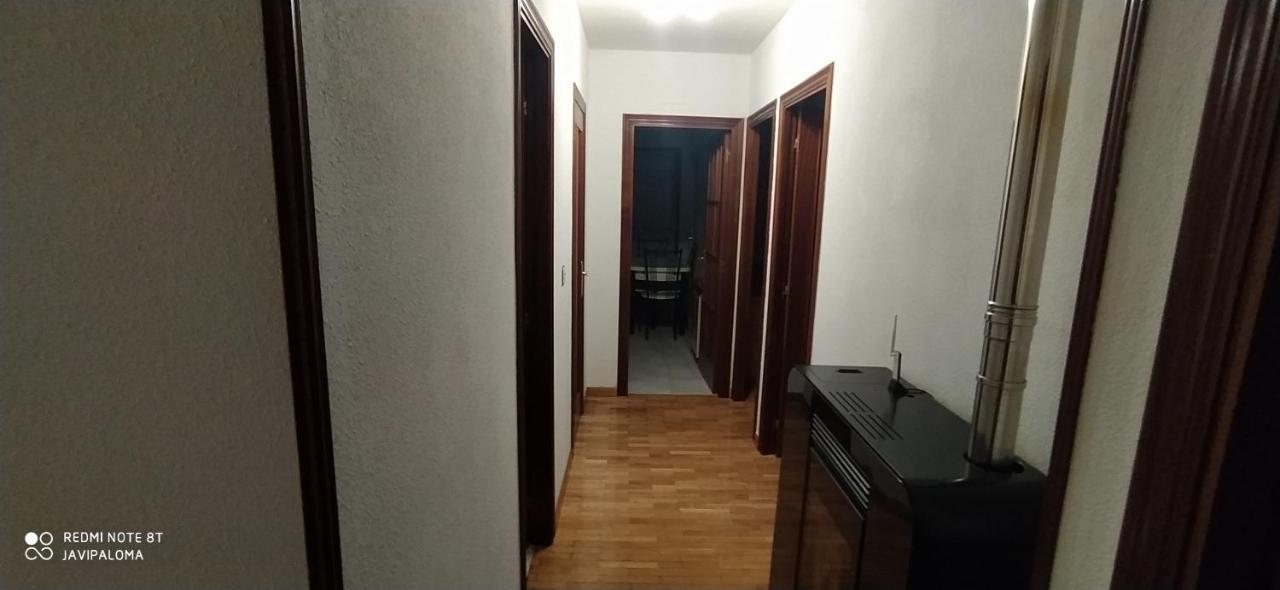 Apartamentos Xistra Cangas De Narcea Esterno foto